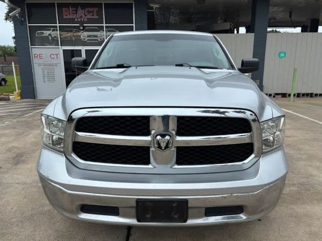 2019 RAM 1500 CLASSIC CREW CAB